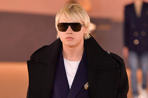 Старший сын Натальи Водяновой принял участие в показе Balmain в Париже