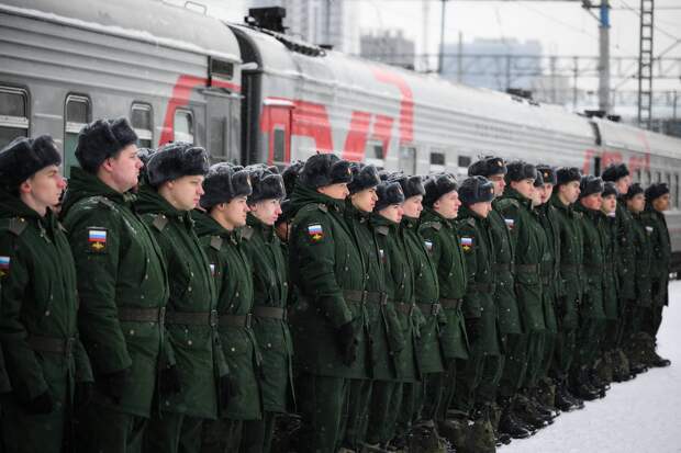 В России начался первый круглогодичный призыв