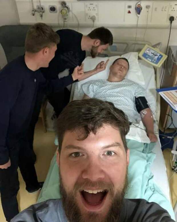 Подкалывать своих братьев и сестер - это святое