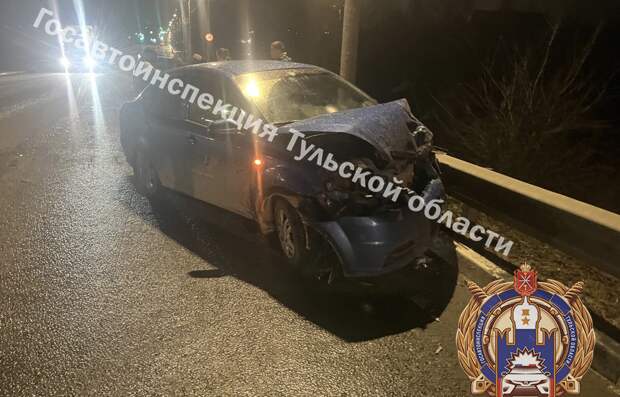 В Туле на Московском шоссе столкнулись Renault и Chevrolet