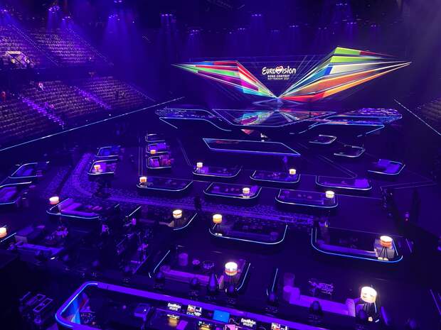 Голландца Кляйна отстранили от Евровидения из-за скрытого инцидента