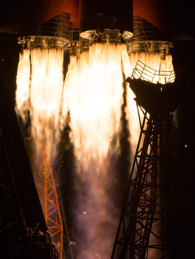 Expedition 60 Launch