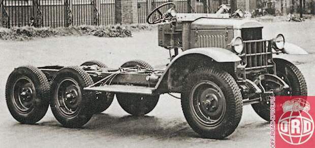 Односкатная ошиновка и покрышки увеличенного размера: таким было исполнение машин D-type, предназначенных для эксплуатации в Индии.