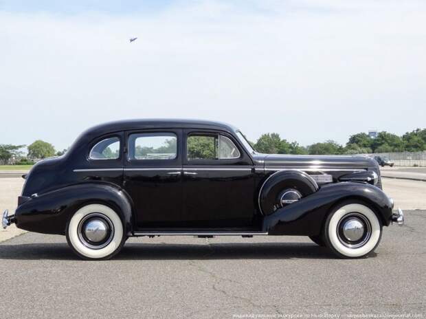 Шоу старых автомобилей в Бруклине авто, ретро авто, олдтаймер