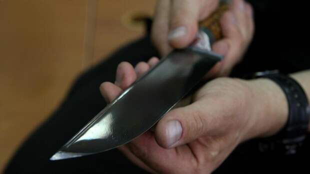 Сотрудника ТЦК изрезали ножом в Харькове