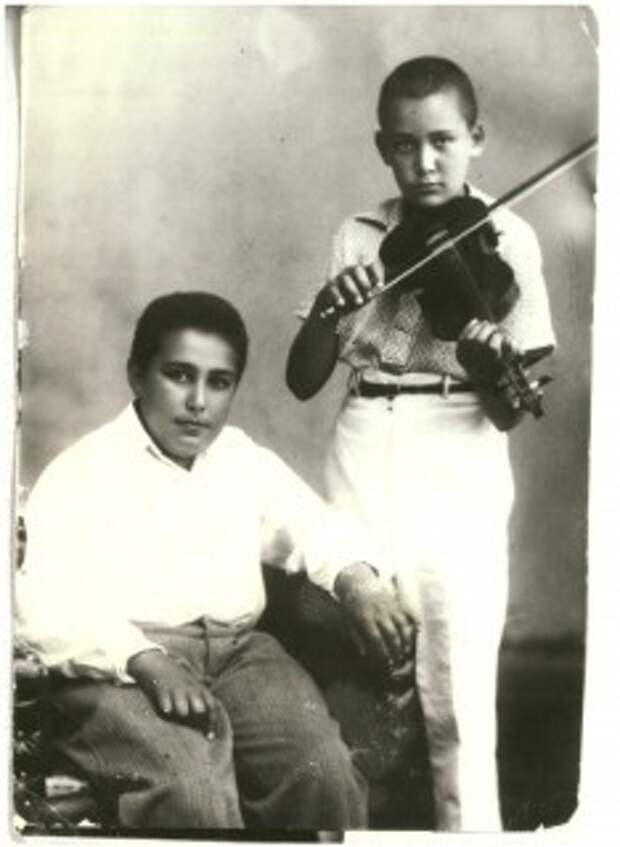 https://ic.pics.livejournal.com/feinanna/6312691/42762/42762_320.jpg