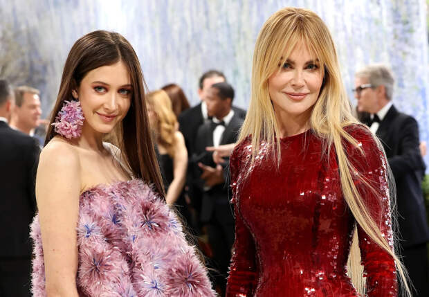 Met Gala — 2026: Николь Кидман с дочерью, Лорен Санчес, Анна Винтур, Кара Делевинь на красной дорожке