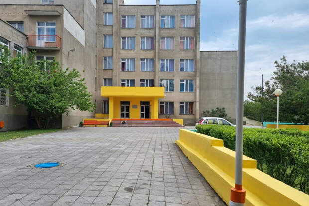 Один из старейших санаториев Геленджика "Лазуревый берег" арестовали по иску ГП