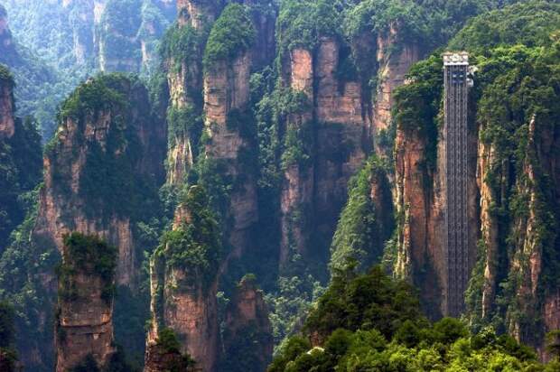 Самый высокий лифт в мире (5 фото)