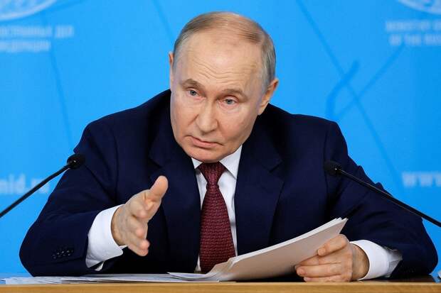 Зеленский соврал, Вашингтон испугался, а Путин будет держать свое слово: Как сорвалось соглашение о мире между Россией и Украиной