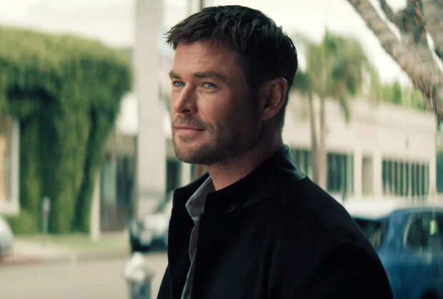 В кино — «Ограбление в Лос-Анджелесе» с Крисом Хемсвортом. Почему это лучший криминальный фильм года?