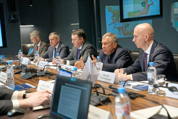 Татарстан Рәисе Мәскәүдә Туризм.РФ корпорациясе җитәкчелеге белән эшлекле очрашу үткәрде