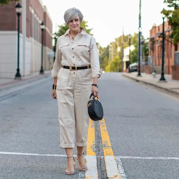 13 стильных образов от Бет Джалали для модных красоток 60 лет
