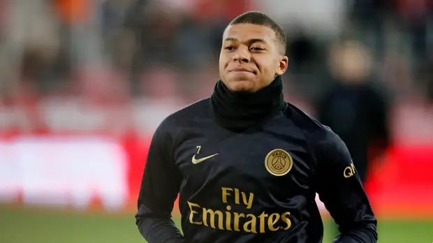 СМИ: Мбаппе сообщил тренеру «Реала» Зидану о готовности покинуть ПСЖ