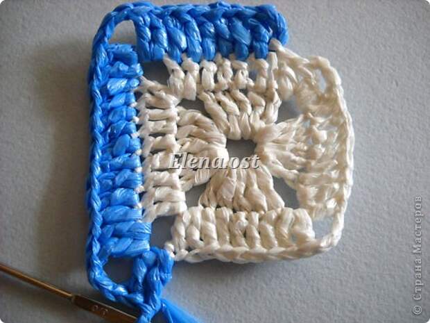 Гардероб Мастер-класс Вязание Вязание крючком Вязаная сумка из квадратов Материал бросовый Полиэтилен фото 38