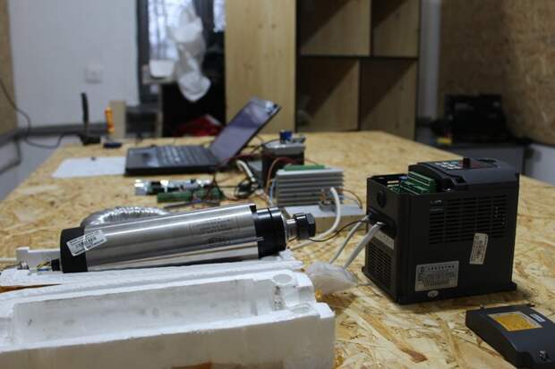Шпиндель - китаец на 2,2 кВт ЧПУ, длиннопост, сделал сам, станок с ЧПУ, фото отче