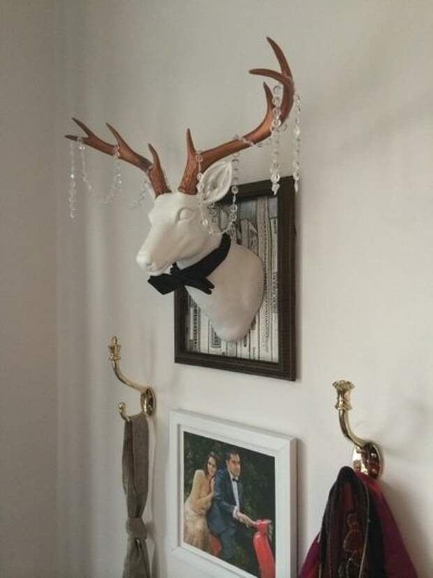 Не только стул: предметы в роли вешалки