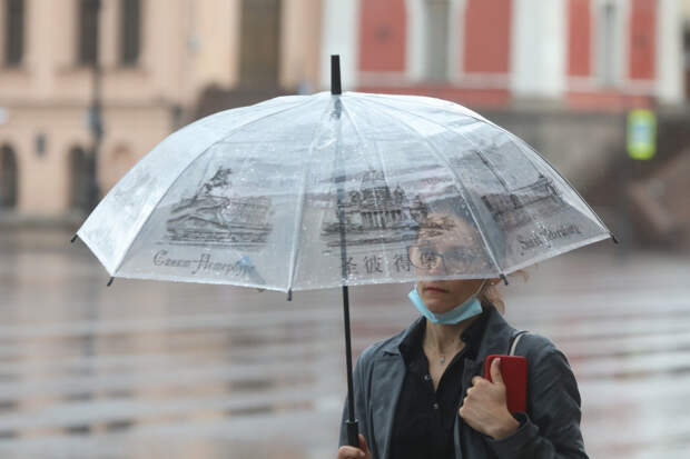 Синоптики прогнозируют грозы и дожди в Петербурге 3 июля