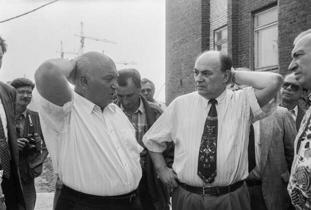 90 лет Владимиру Ресину: как зам Лужкова менял Москву и встречался с Трампом