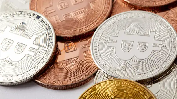 Binance не будет проводить операции с российскими картами Mastercard и VISA