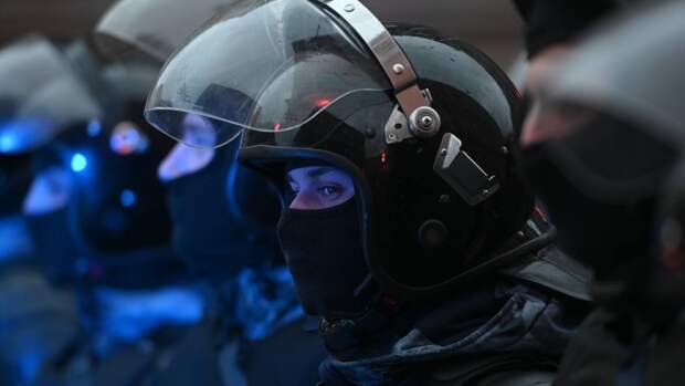 МВД РФ: в незаконных акциях приняли участие 14,4 тысячи человек