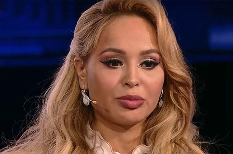 Анна Калашникова заявила, что психолог выманила у нее 16 миллионов рублей