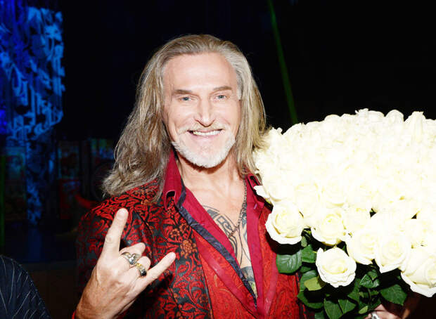 Дело о многомиллионном наследстве, разлад с Волочковой и две свадьбы с Анисиной. Скандалы Никиты Джигурды