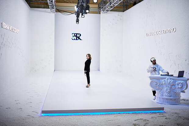 Аглая Тарасова