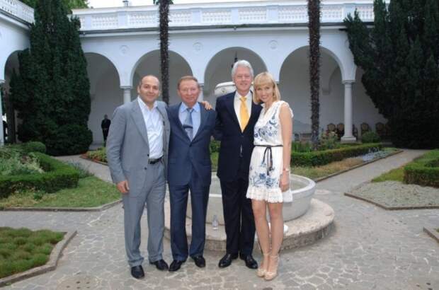 Напуганный Трампом зять Кучмы тщательно скрывает свои связи с Демпартией