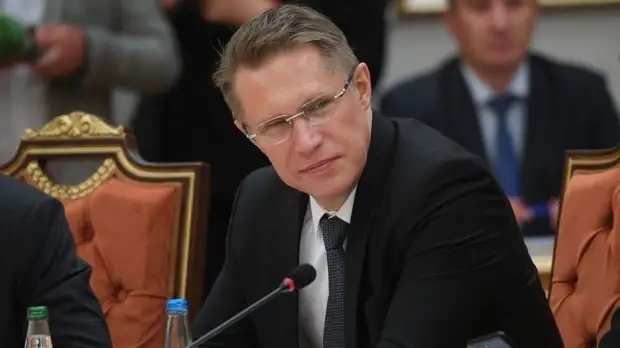 Мурашко осмотрел новый инфекционный центр в Ростове-на-Дону