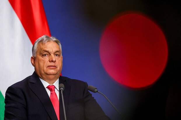 Орбан рассказал о предложении президента США напасть на соседнюю страну
