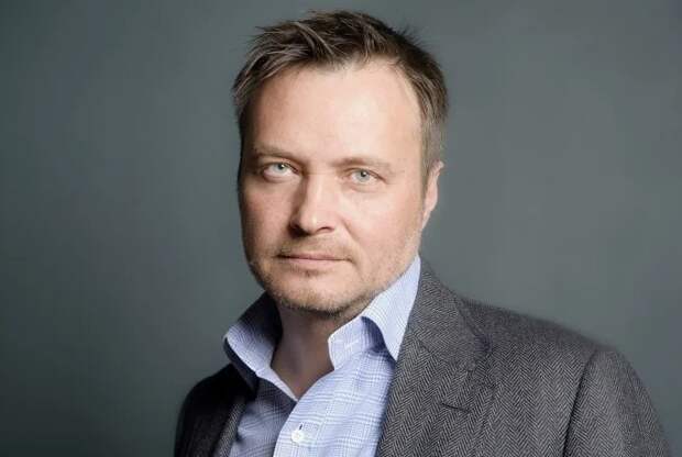Почем гарнитур Гамбса: Коробейников и его фейки против Коробкова Почем гарнитур Гамбса: Коробейников и его фейки против Коробкова