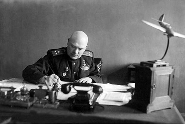 Полковник Михаил Михайлович Мещеряков в 1945-м дошел до Берлина.