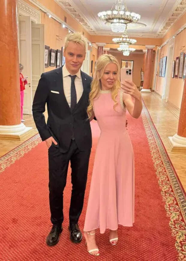 Шаман и Екатерина Мизулина