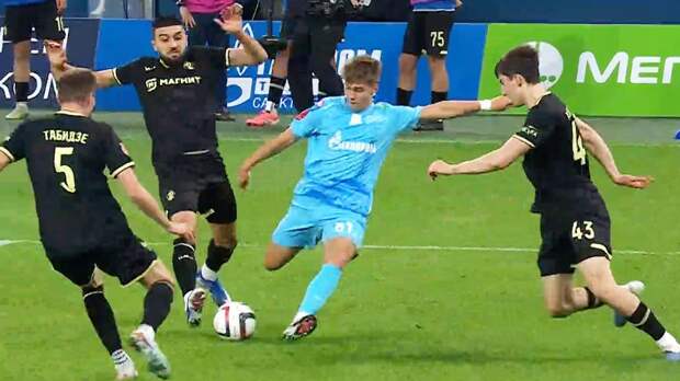 Аршавин о скандальном решении судей в пользу «Зенита» в Кубке России: «Мы смеялись. Пенальти нет даже близко»