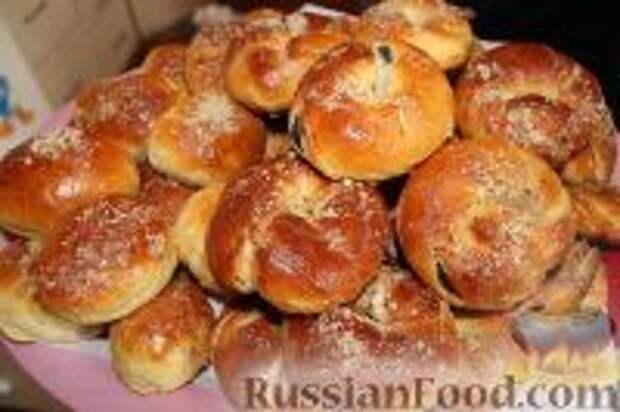 Фото к рецепту: Булочки с маком (рецепт для хлебопечки)