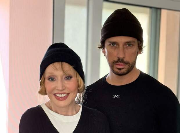 Юморист Максим Галкин опубликовал фото с Аллой Пугачевой с отдыха в Куршевеле