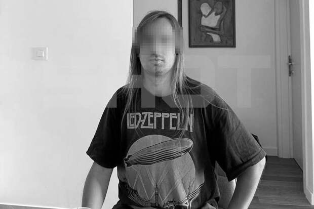 SHOT: писатель из РФ упал с дерева и разбился насмерть в Черногории