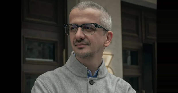 "За мои силы не нужно переживать". Константин Богомолов прокомментировал своё назначение ректором Школы-студии МХАТ