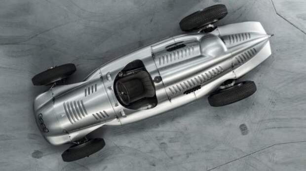 Audi Rosemeyer - концептуальный суперкар 2000 года