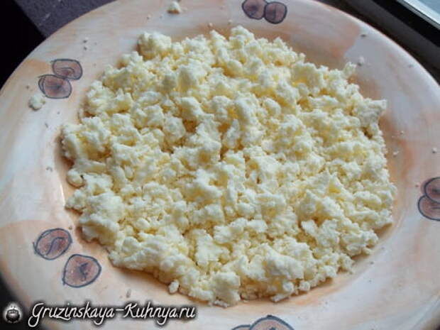 Гурийские хачапури с сыром и вареными яйцами (3)