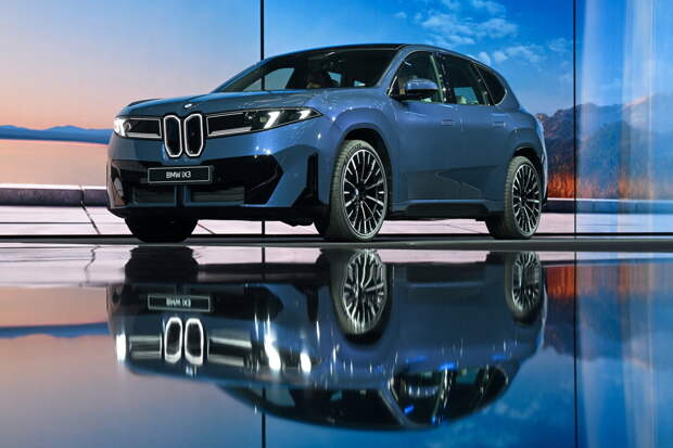 Продажи Audi, BMW и Mercedes-Benz обрушились