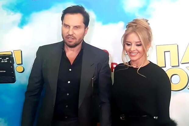 «Молотком по пальцу»: Александр Ревва рассказал, какой он отец