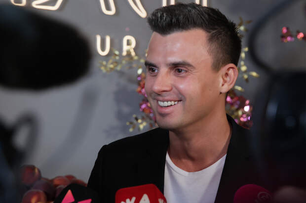 Солист «Иванушек» поучаствовал в родах с женой