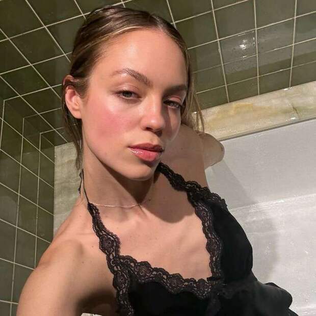 Клаудия Сулевски