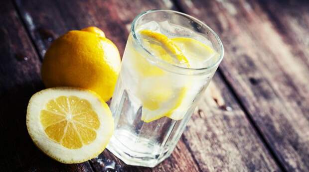 Зачем пить лимонный сок и почему замороженный?