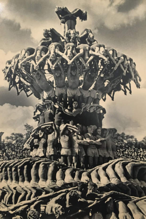 Парад физкультурников, Москва, 1954 год Парад физкультурников, Москва, 1954 год