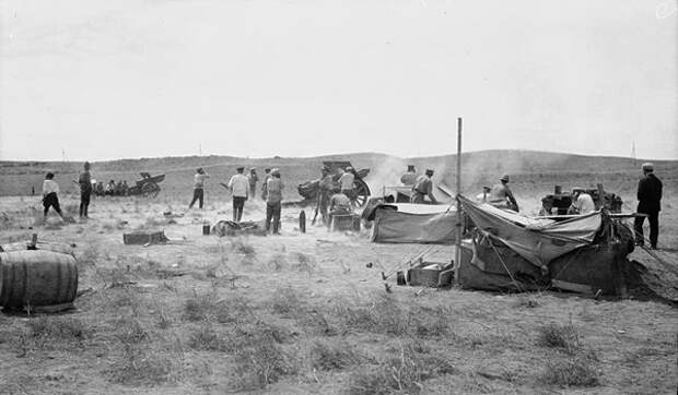 Русские гаубицы во время боя в Персии. 1918 год. Фото: Imperial War Museums