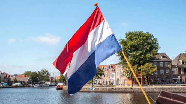 Гаага заявила, что военные КНР преследовали нидерландский фрегат