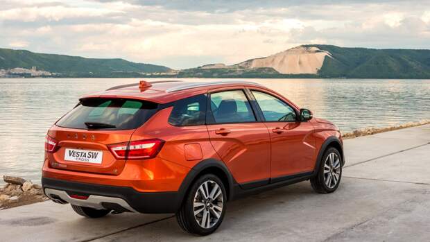 Названы результаты краш-теста универсала Lada Vesta SW